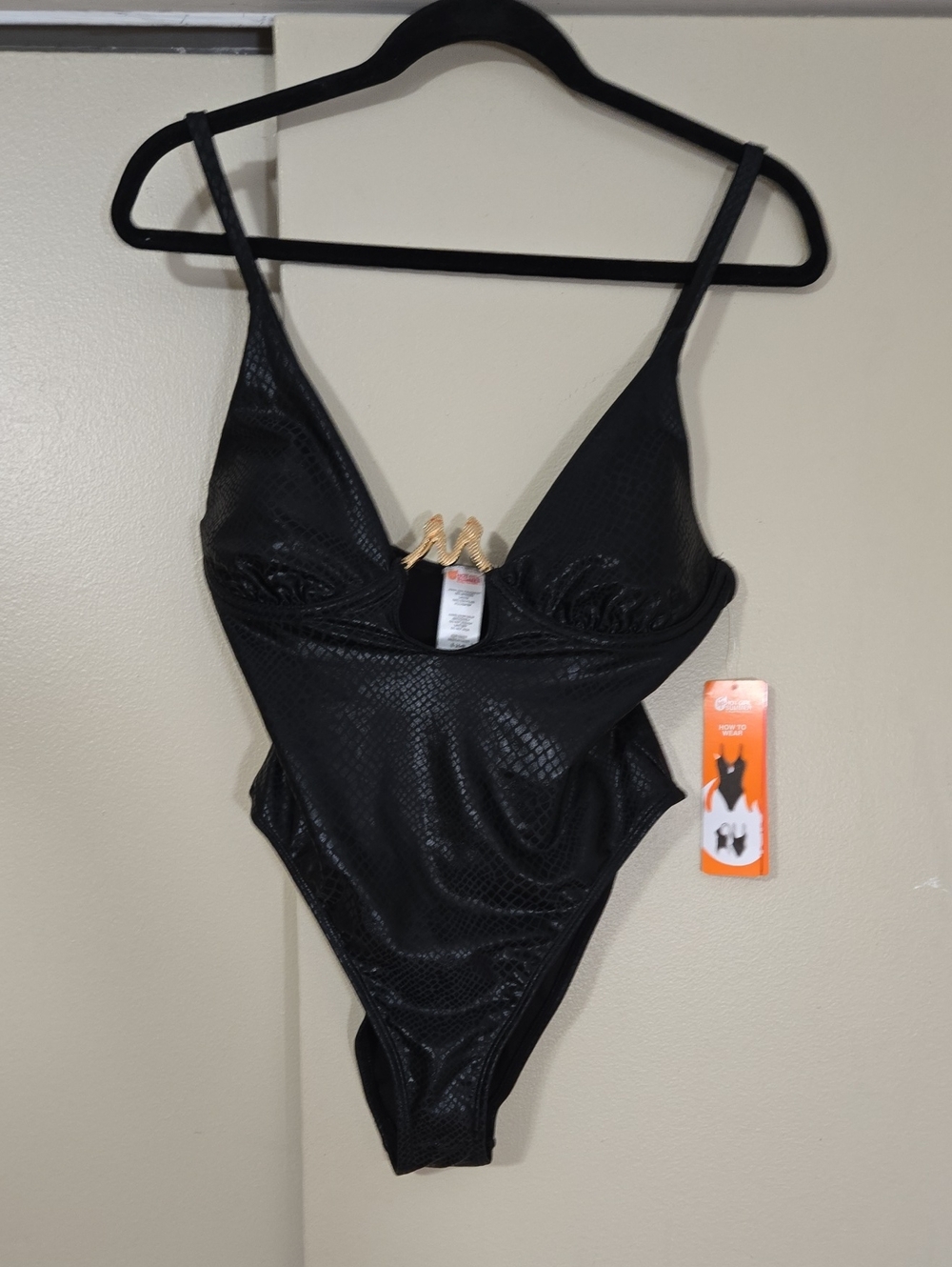 Hot Girl Summer Snakeskin One-Piece Swimsuit Gold Snakes Accent Size Small NWT